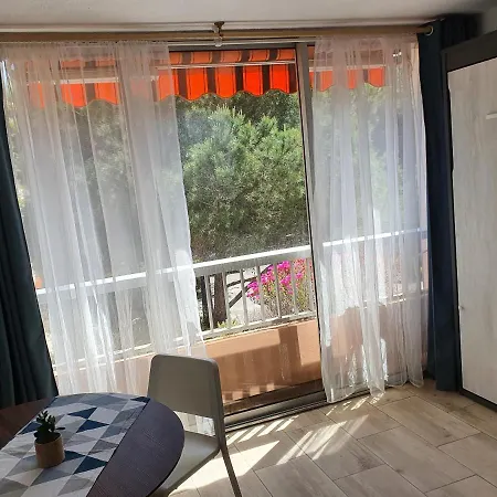 Studio Mandrier- Pin Rolland דירה סן-מנדרייה-סור-מר